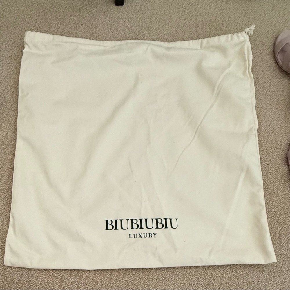 BIUBIUBIU Luxury Cream Crossbody Bag